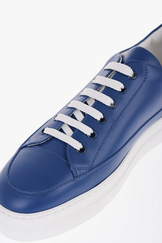Leather Low Top Sneakers with Contrasting Sole