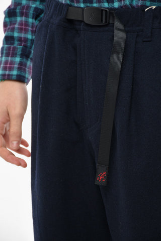 Pantaloni Baggy a Una Pince