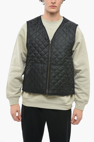 Gilet Trapuntato con Ricamo a Contrasto sul Retro