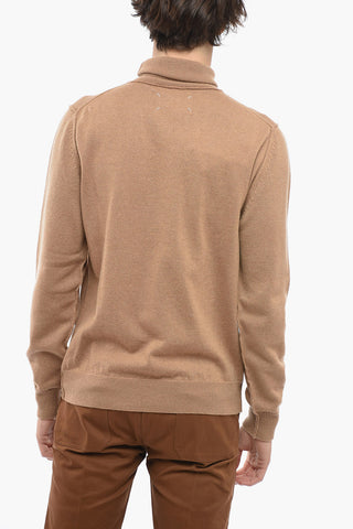 UNISEX MM4 Cashmere Turtleneck Sweater with Visible Stitching