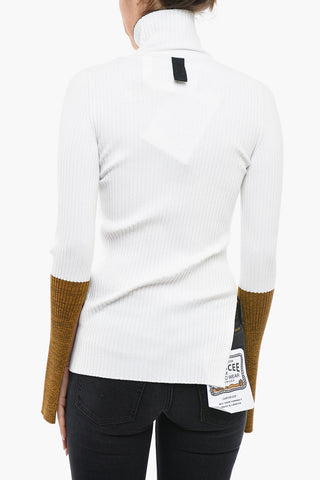 GENIUS 2 Ribbed Turtleneck Sweater with Contrasting Sleeves