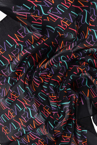 Foulard in Seta con Motivo Monogram
