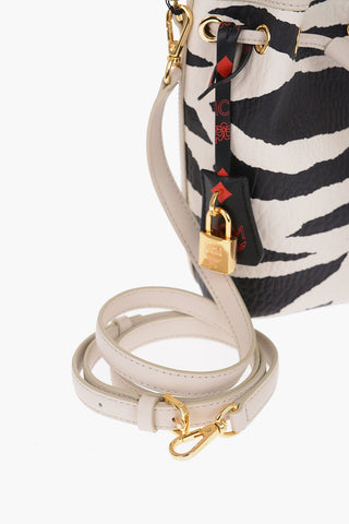 Borsa a Secchiello in Pelle Martellata Motivo Animalier