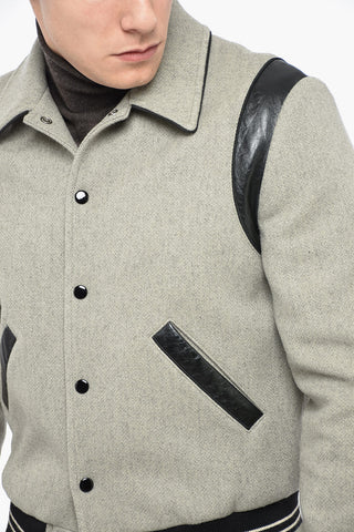 Bomber in Lana con Bottoni Automatici e Dettagli in Pelle