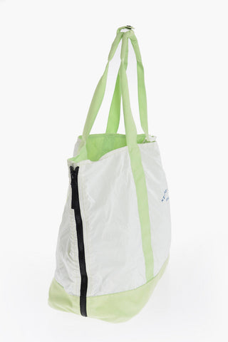 Borsa Tote in Nylon con Dettagli a Contrasto