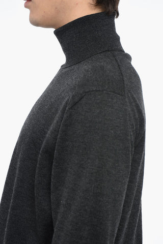 Maglia a Collo Alto in Lana