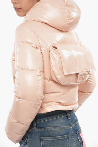 Piumino Crop in Nylon Lucido con Monogram in Rilievo
