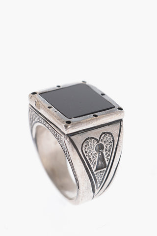Silver PiCCHE Ring with Engravings and Center Stone