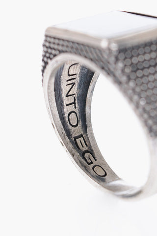 Anello CREATIVO in Argento Puntinato con Pietra Quadrata