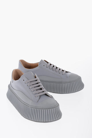 Leather low-top Sneakers with platform Sole