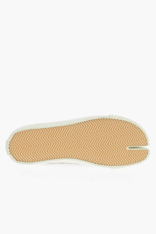 MM22 Canvas TABI Low Top Sneakers