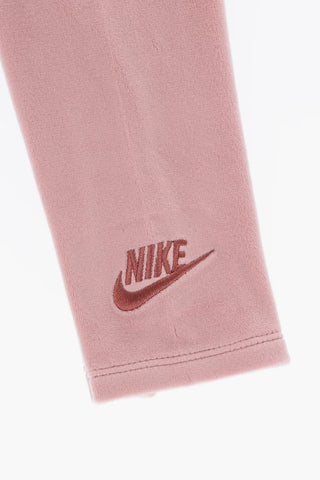 Set aus Half-Zip-Hoodie und Jogginghose HOME SWOOSH HOME mit Veloursdetails