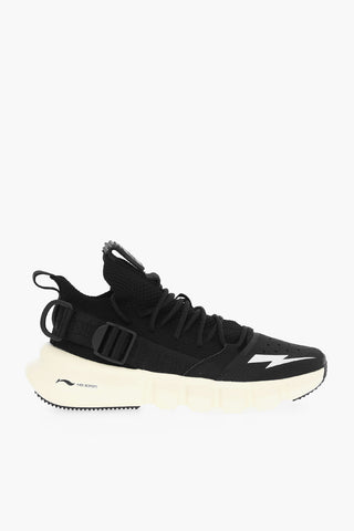 LI-NING Sneakers Basse ESSENCE 2,3 in Tessuto Tecnico