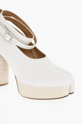 MM22 Lace-Up Textured Leather TABI Pumps 10cm