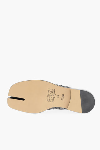 MM22 Perforaed Leather TABI Derby Shoes