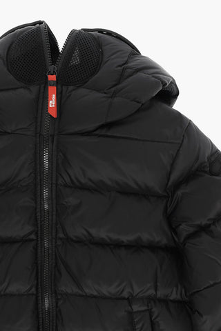 Piumino in Nylon con Pom Pom sul Cappuccio