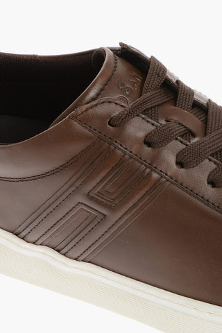 Solid Color Leather Low-Top Sneakers with Contrasting Sole