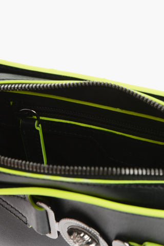 Borsa a Tracolla Medusa Biggie in Pelle con Bordo Fluo