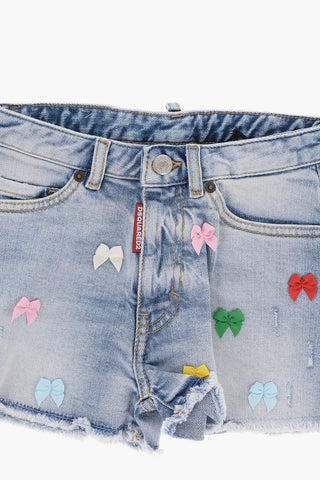 Shorts ad Orlo Sfrangiato con Fiocchetti Decorativi