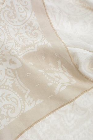 Two-Tone Foulard with Paisley Pattern