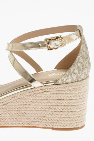 MICHAEL Textured Leather SERENA Ankle Strap Sandals with Raffia Wedge 8,5cm