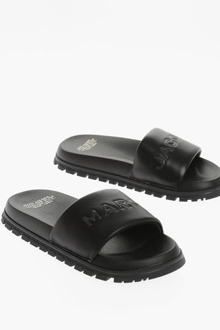 Slides aus Leder mit Ton-in-Ton-Logo