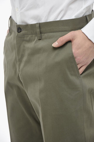 Pantaloni Regular Fit con Tasche a Filo