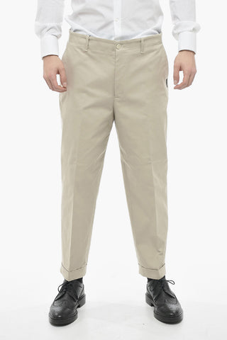 Pantaloni Cropped con Risvolto e Tasche Posteriori ad Aletta