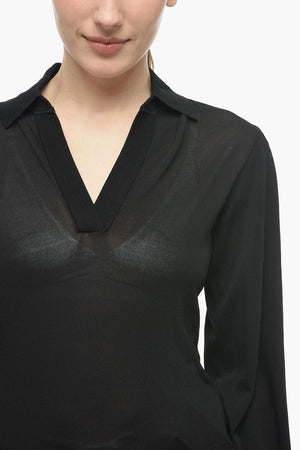 Top mit Polokragen und Schleifen am Ärmel