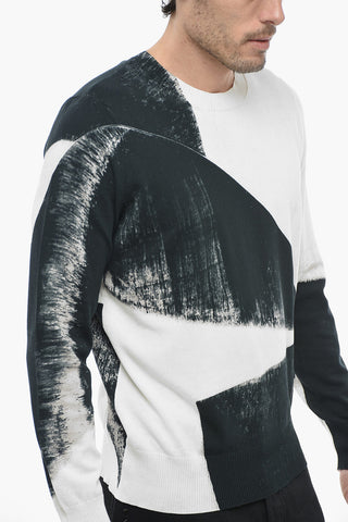 Cotton crewneck Sweater With Brushstrocke Effect Print