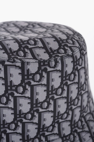 Animal Patterned Reversible MIZZA Bucket Hat