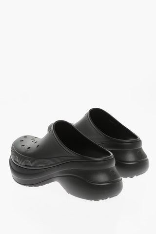 CROCS Mukes With Platform Soles