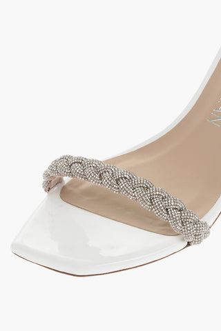 Sandali In Vernice Con Detaglio Strass Intrecciato 8 cm