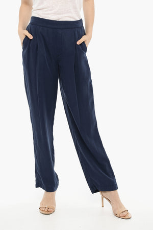 Ausgestellte Hose mit einer Bundfalte