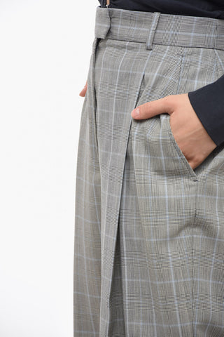 Single-pleated Carrot Fit Pants with District Check Motif