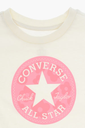ALL STAR CHUCK TAYLOR T-Shirt and Two-Tone Shorts