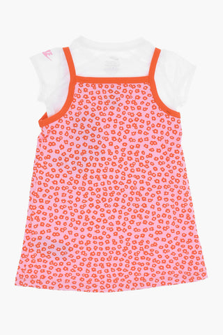 Blumenkleid mit T-Shirt