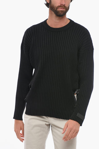 Pullover in Lana a Coste con Fibbie Laterali