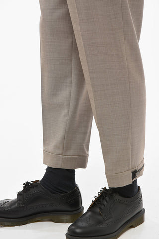 Slim-Hose mit Hopsack-Muster und Metallapplikation