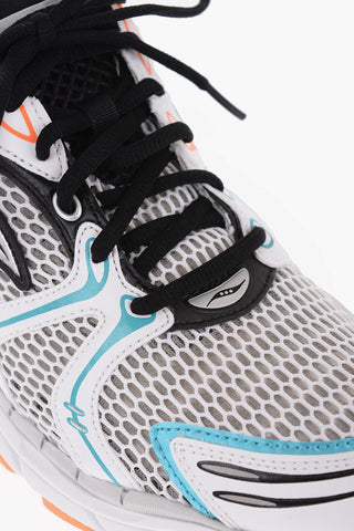 Mesh PROGRID TRIUMPH 4 Low Top Sneakers with Contrasting Details