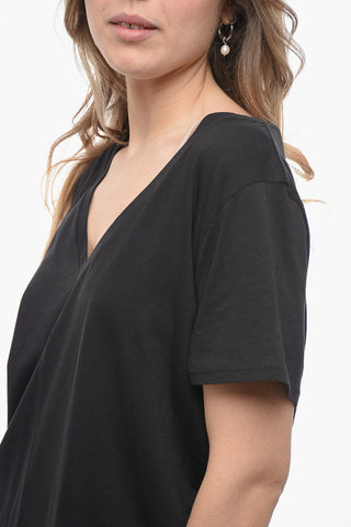 T-shirt Collo a V in Cotone e Tinta Unita