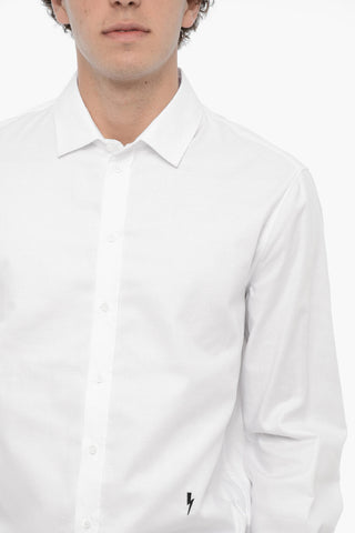 Solid Color Loose Fit Shirt with Contrasting Embroidery
