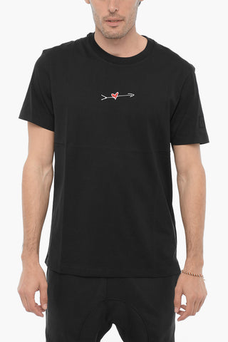 T-shirt Girocollo Slim Fit con Ricamo Cuore