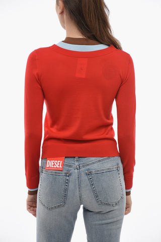 Wool Triple-layered Sweater with V-neckline