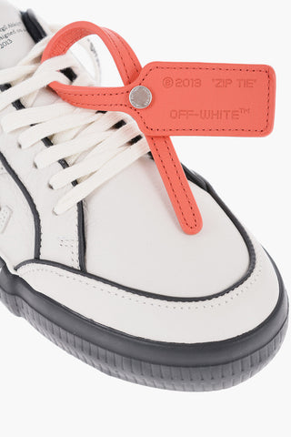 Two-Tone Leather Low Top Sneakers with Contrasting Details