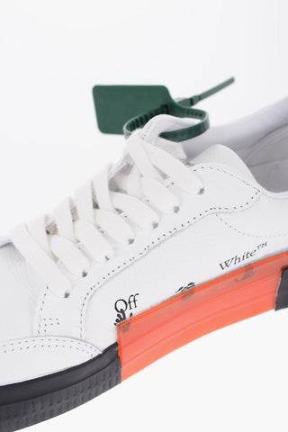 Sneakers Basse VULCANIZED in Pelle con Dettagli a Contrasto