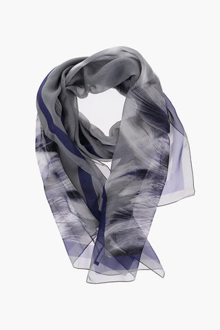 Silk Foulard with Fetahers Print