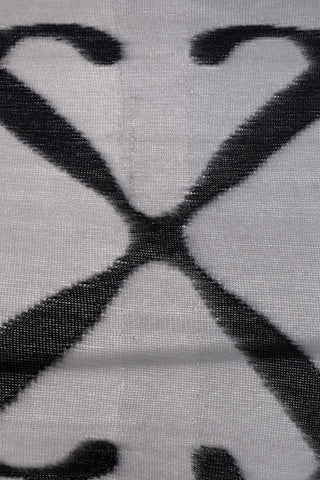 HOME Arrows-Motif Brushed Blanket