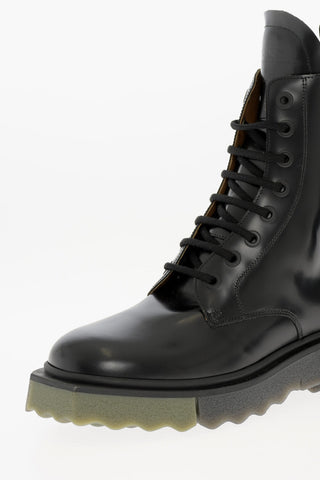 Leather Combat boots with Track Sole