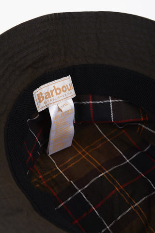 Solid Color Bucket Hat with Metal Logo